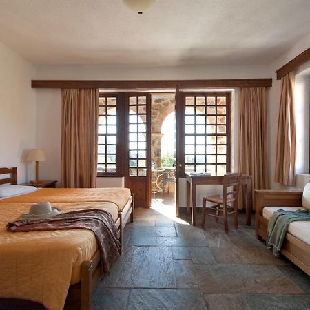 Kalamitsi Hotel Kardamíli Kültér fotó