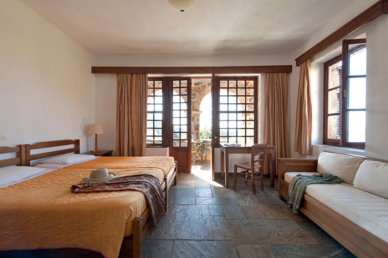 Kalamitsi Hotel Kardamíli Kültér fotó